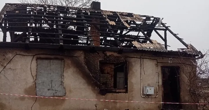 Pożar domu w miejscowości Cwaliny Duże