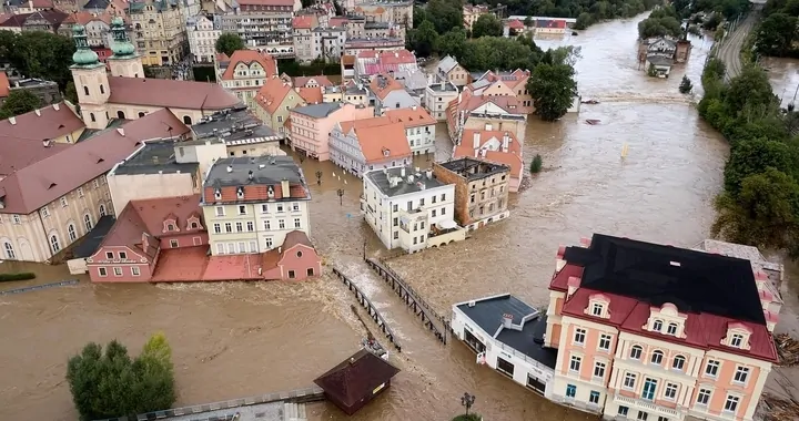 Tarnobrzeg pomaga powodzianom - Kłodzko